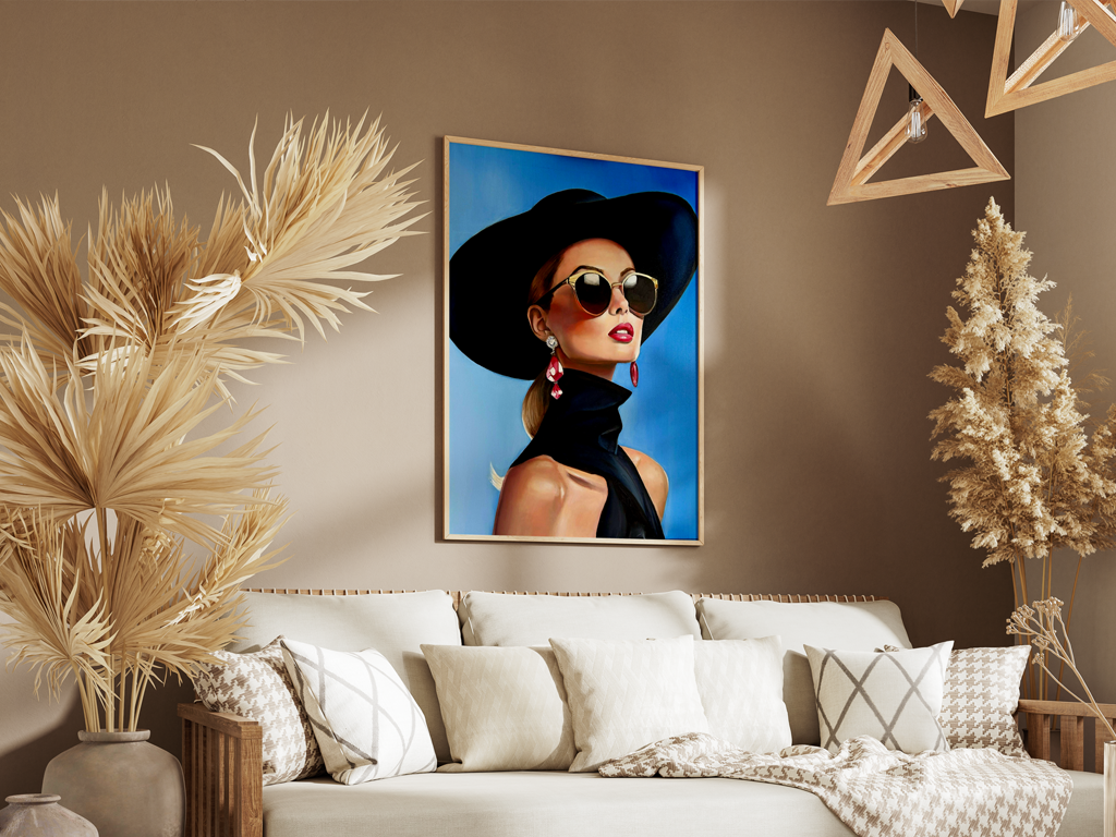 Tableau de Louis Chopin d'une femme avec des lunettes et un chapeau sur un fond bleu
